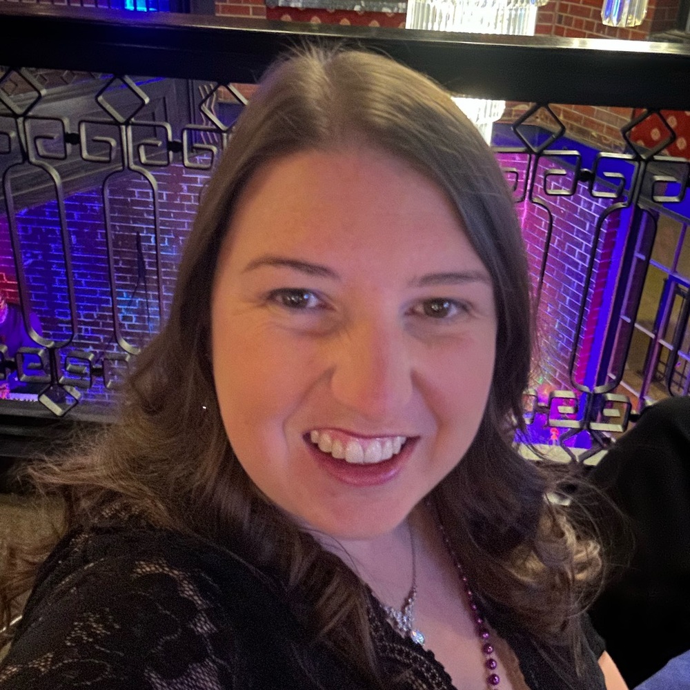 Meet your Posher, Emily